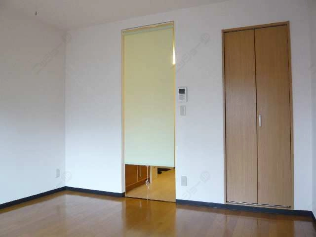 ロールスクリーン