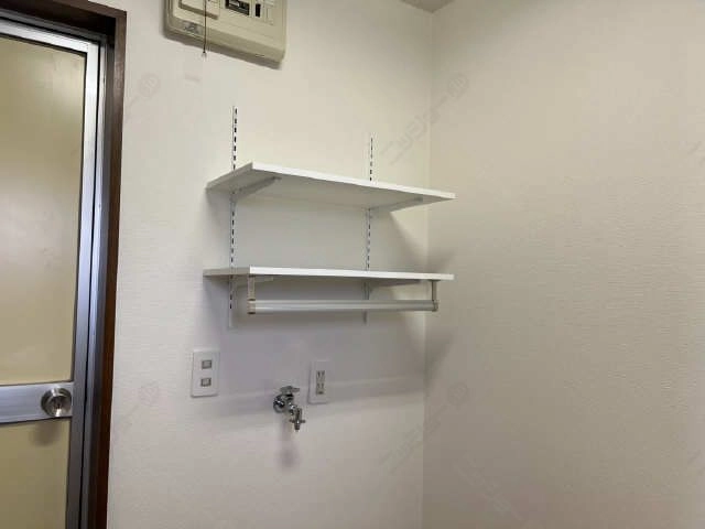 ランドリー可動棚