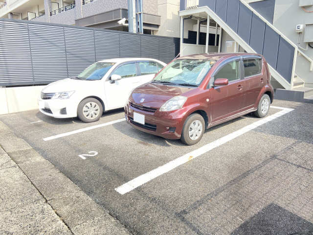 社台アーバンハイム 2階 駐車場