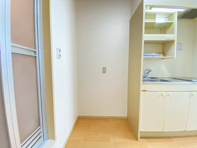 冷蔵庫置場