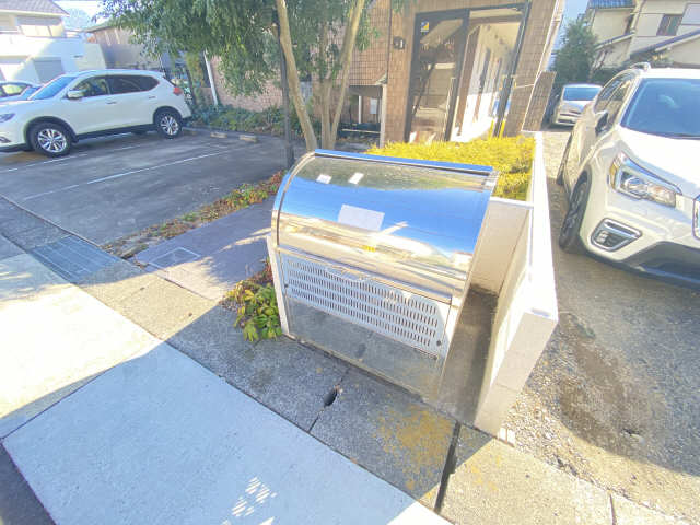 ゴミ置場