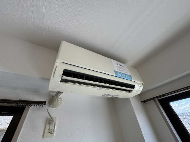 エアコン