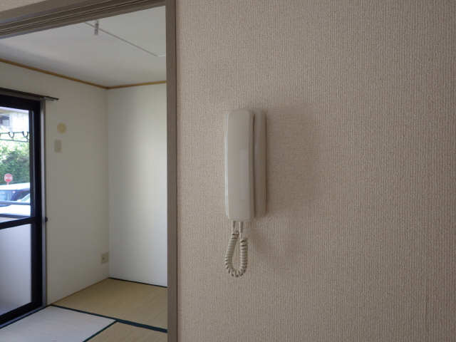 インターホン