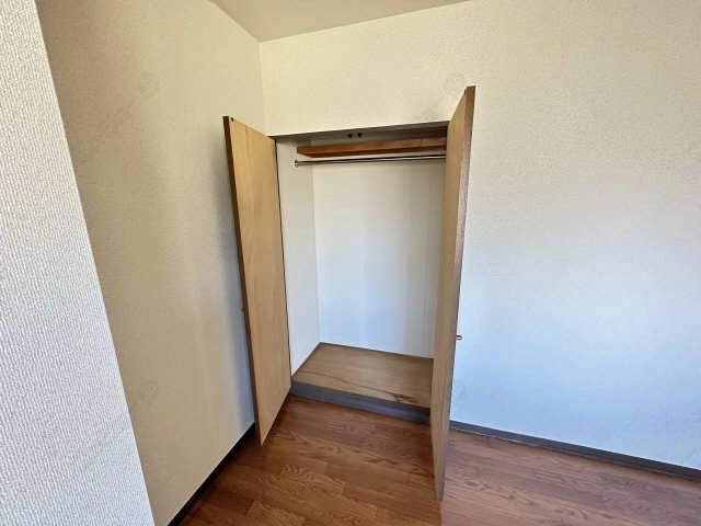 北側洋室収納