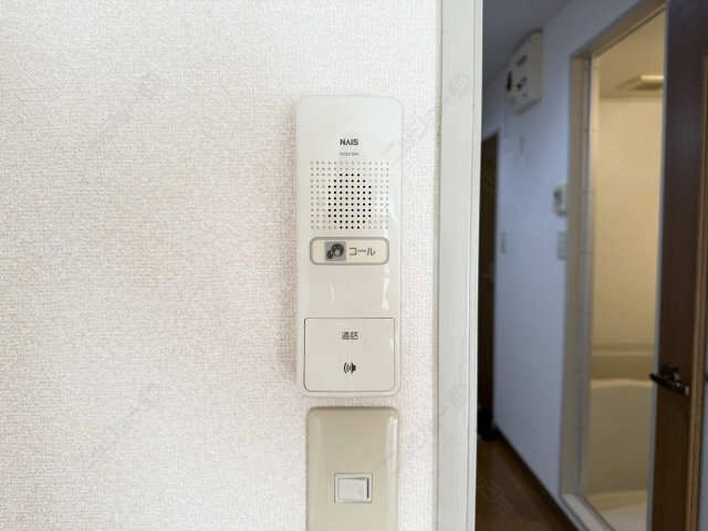 インターホン