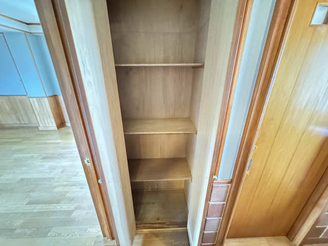 廊下収納