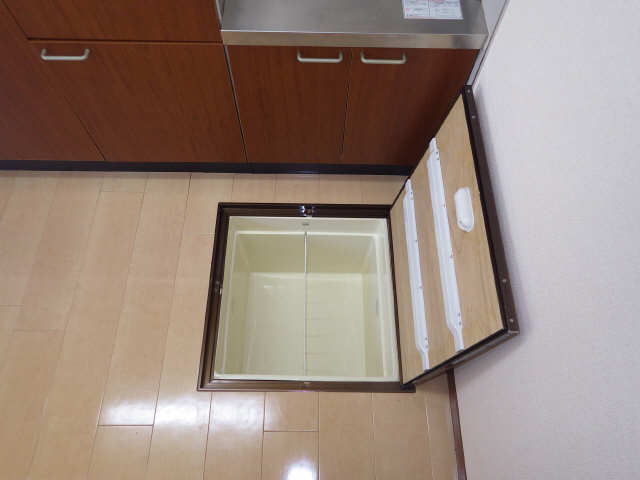 床下収納