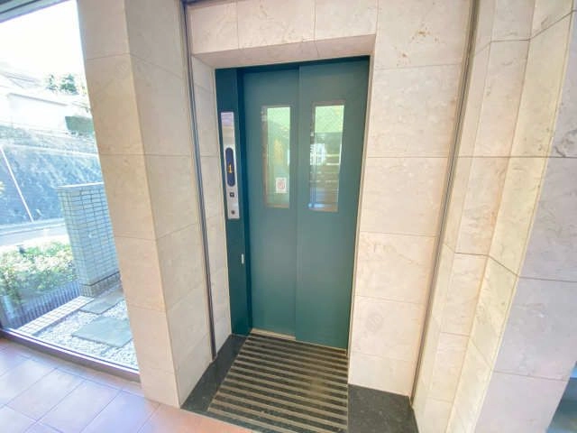 エレベーター