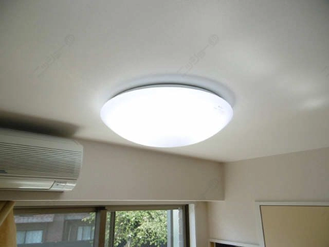 居室照明器具