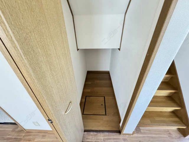 階段下収納