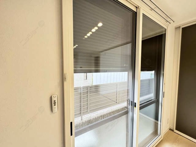 シャッター