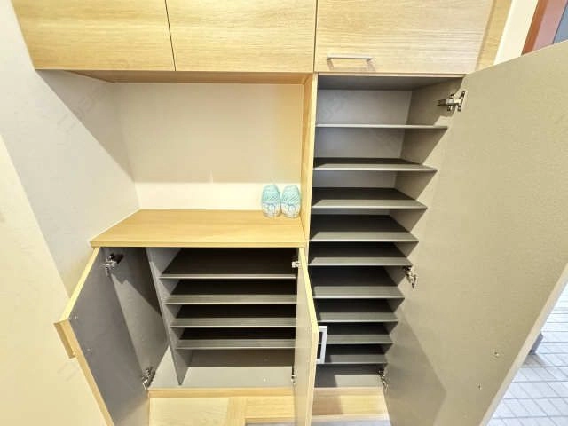 シューズBOX