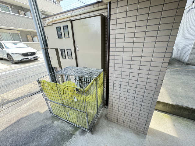 ゴミステーション