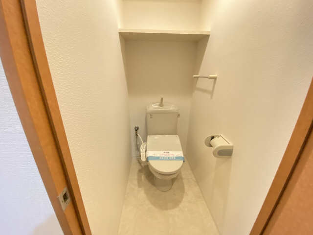 プレザン本山 1階 WC