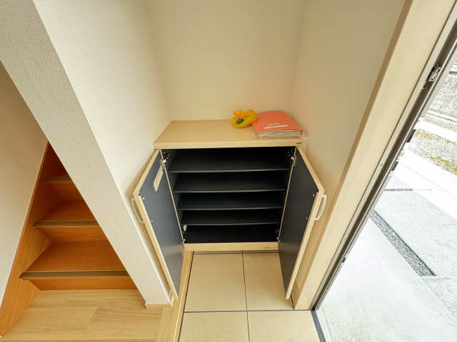 シューズBOX