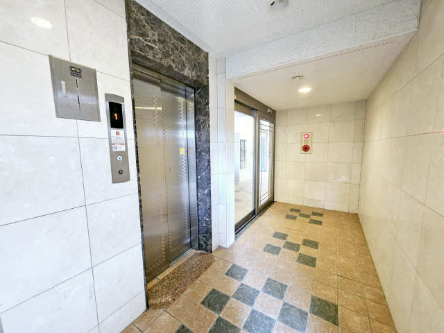 エレベーター