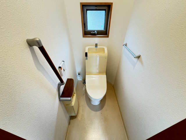 亀の井借家  2階WC