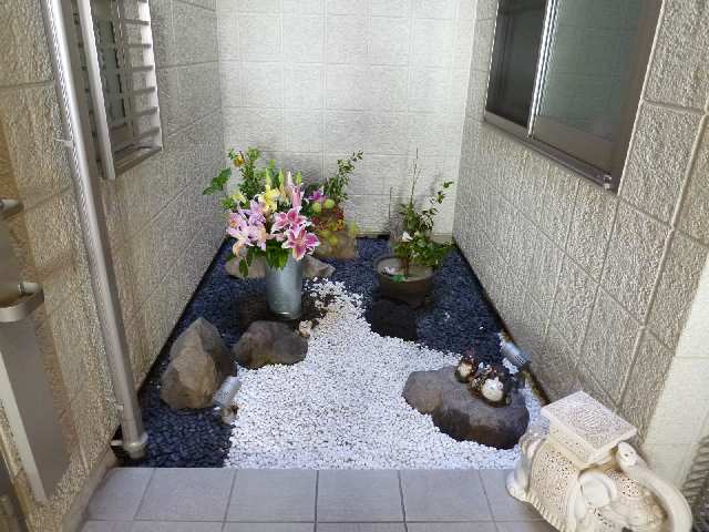 中庭（１階）