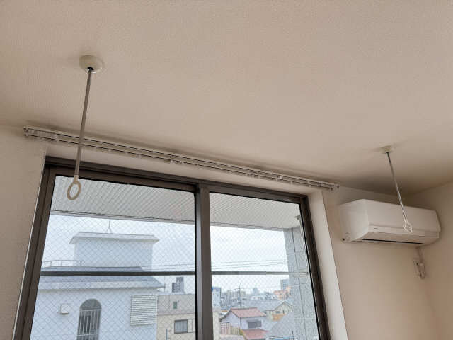 室内物干し