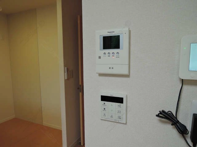モニター付インターホン
