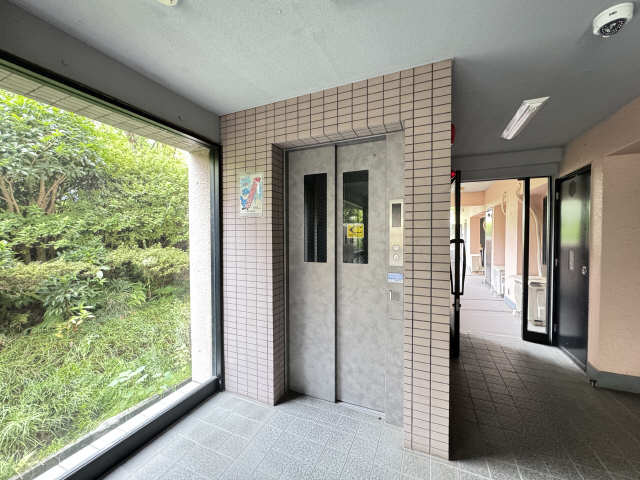 エレベーター