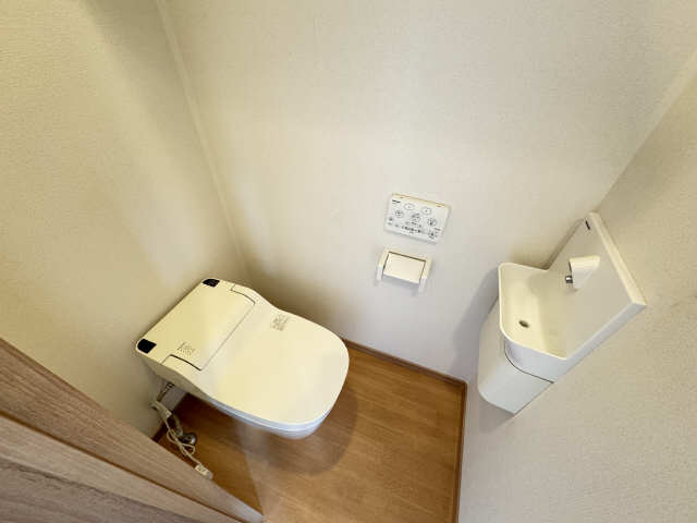 WC（1F)