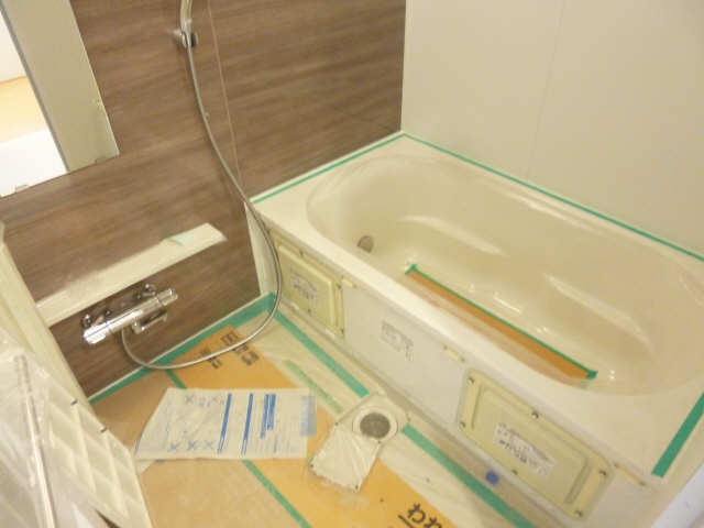 フォンターナ名昭 10階 浴室
