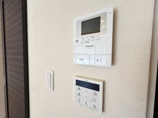モニター付きインターホン