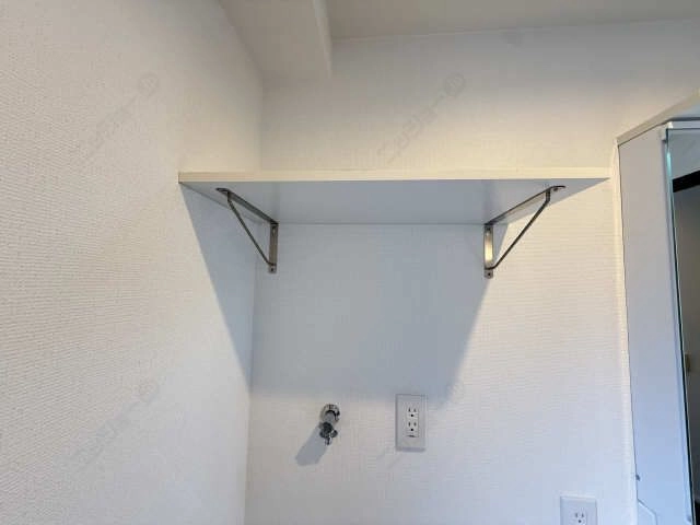 ランドリー可動棚