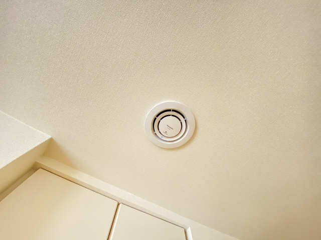 ナノイー発生器