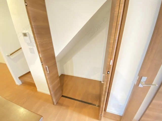 階段下収納