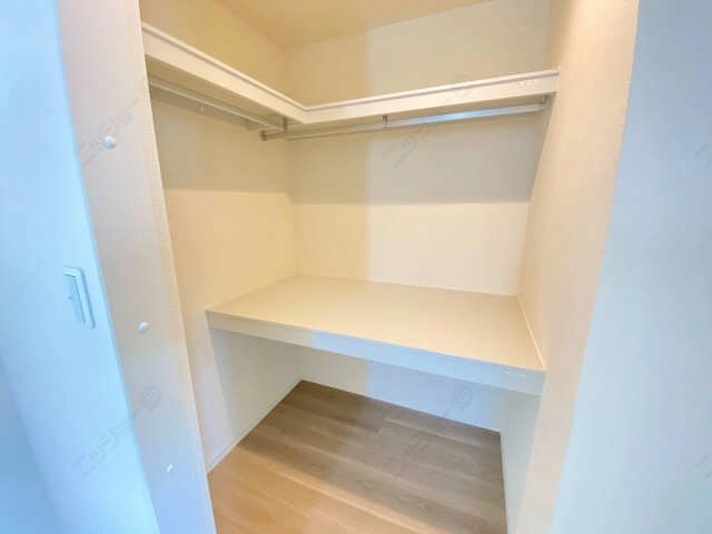 北洋室ウォークインクローゼット