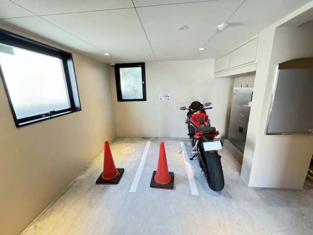 バイク置場