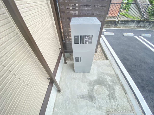 宅配ボックス