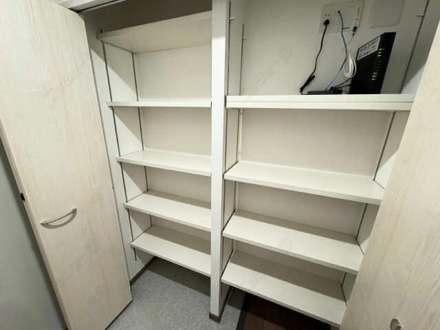 シューズボックス