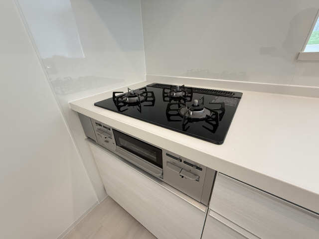 ガスコンロ３口