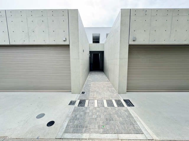 E・F号室エントランス