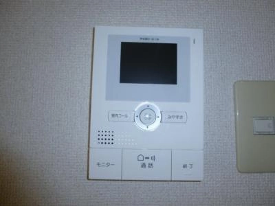 セキュ  リティ