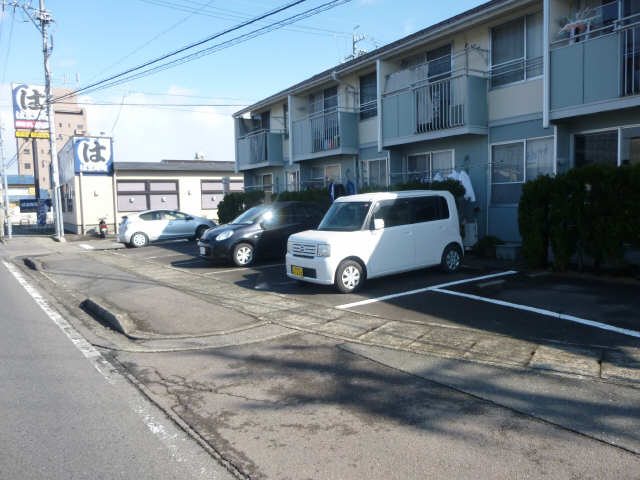 ＴＯＷＮＹサウス 2階 駐車場