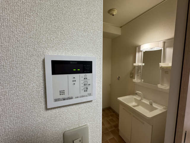 給湯機リモコン