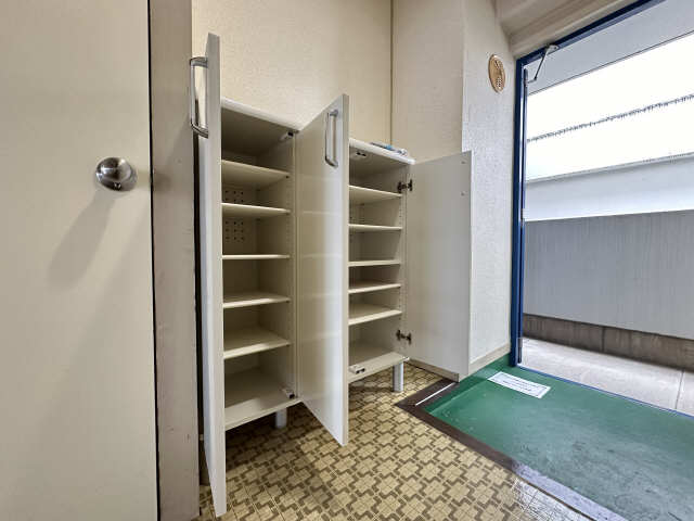 シューズBOX