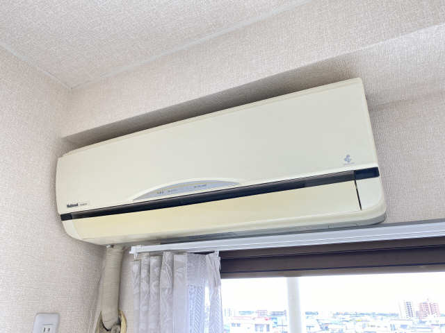 エアコン