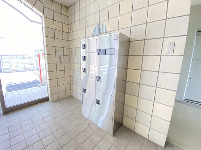 宅配ボックス