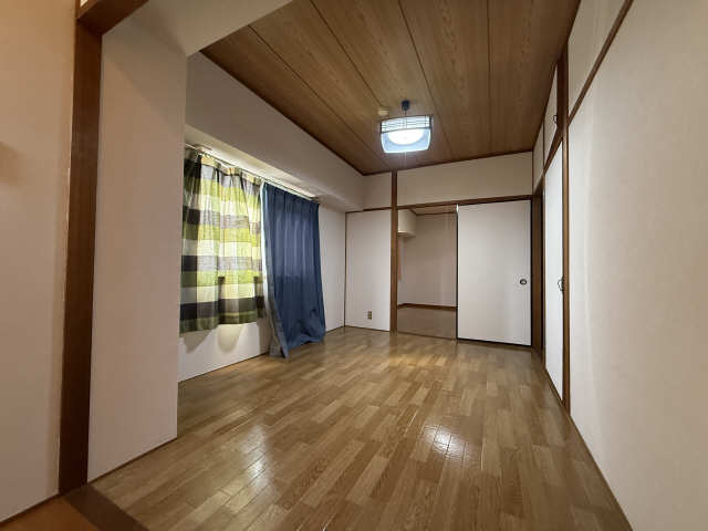 寝室