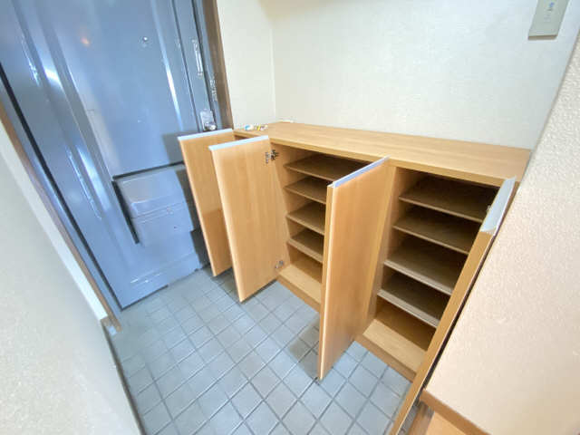 シューズBOX