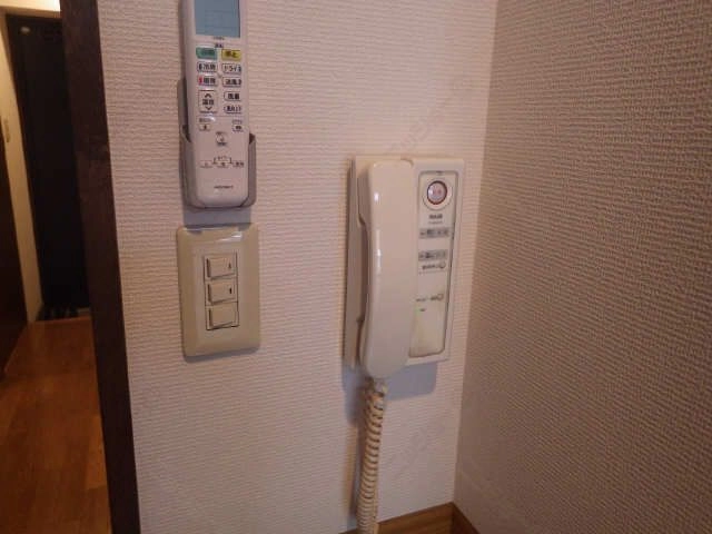 インターホン