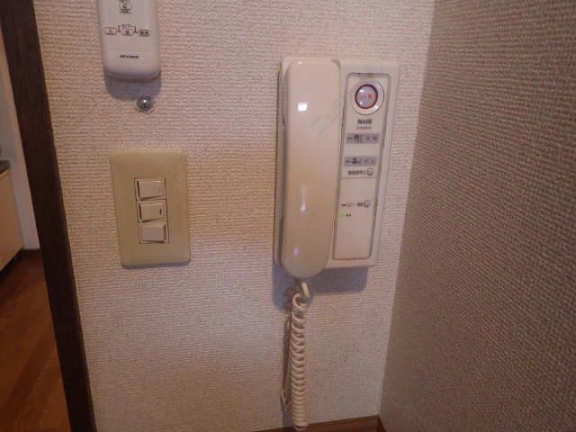 インターホン