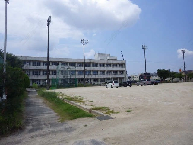 北小学校