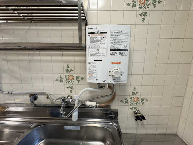 キッチン湯沸し器