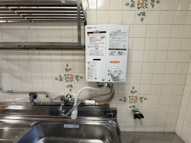 キッチン湯沸し器